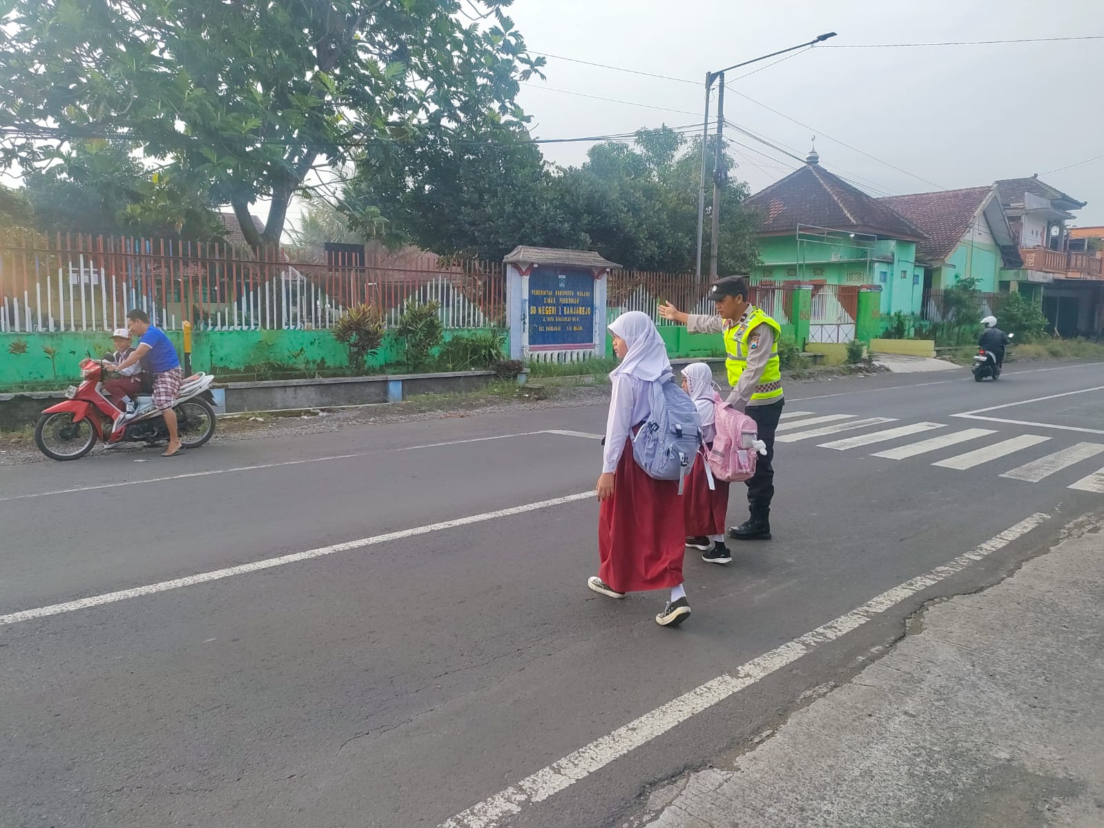 Polres Malang Perkuat Patroli Pagi, Keselamatan Pelajar Jadi Prioritas