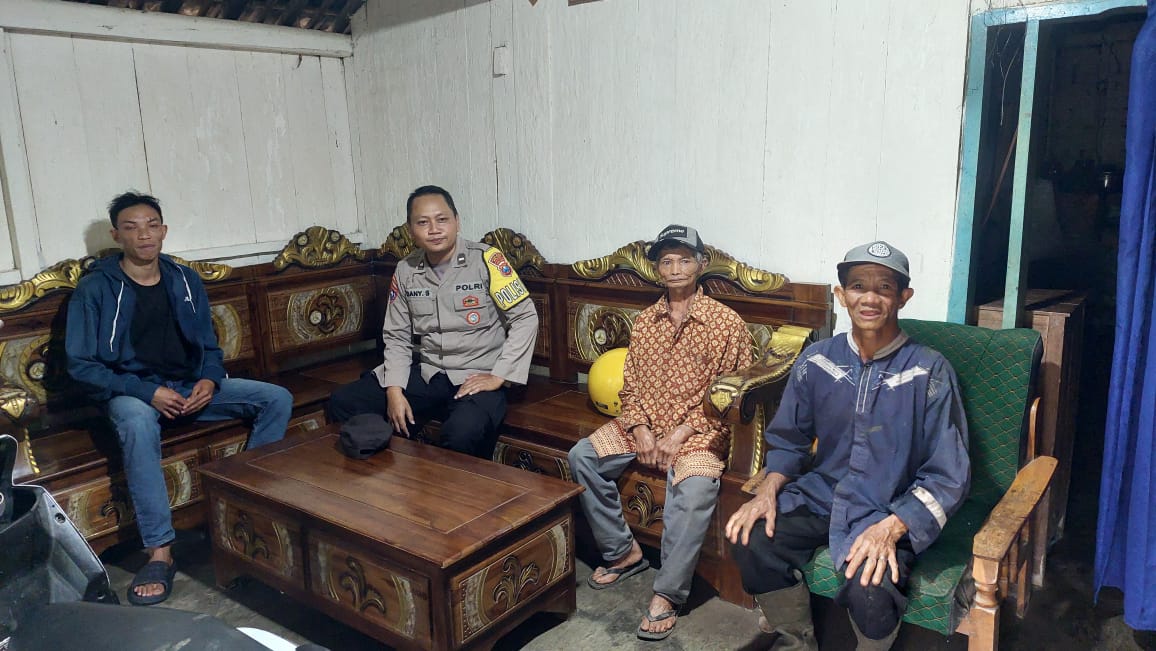 Bhabinkamtibmas Polres Malang Aktif Sambang Warga, Serap Aspirasi dan Sampaikan Pesan Kamtibmas