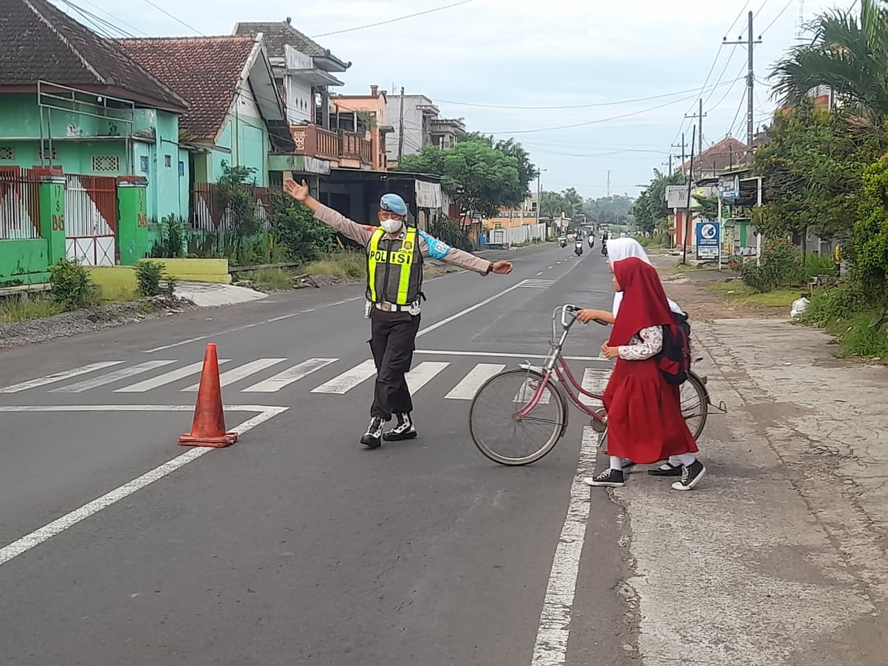 Patroli Pagi Ditingkatkan, Polisi Prioritaskan Keselamatan Pelajar