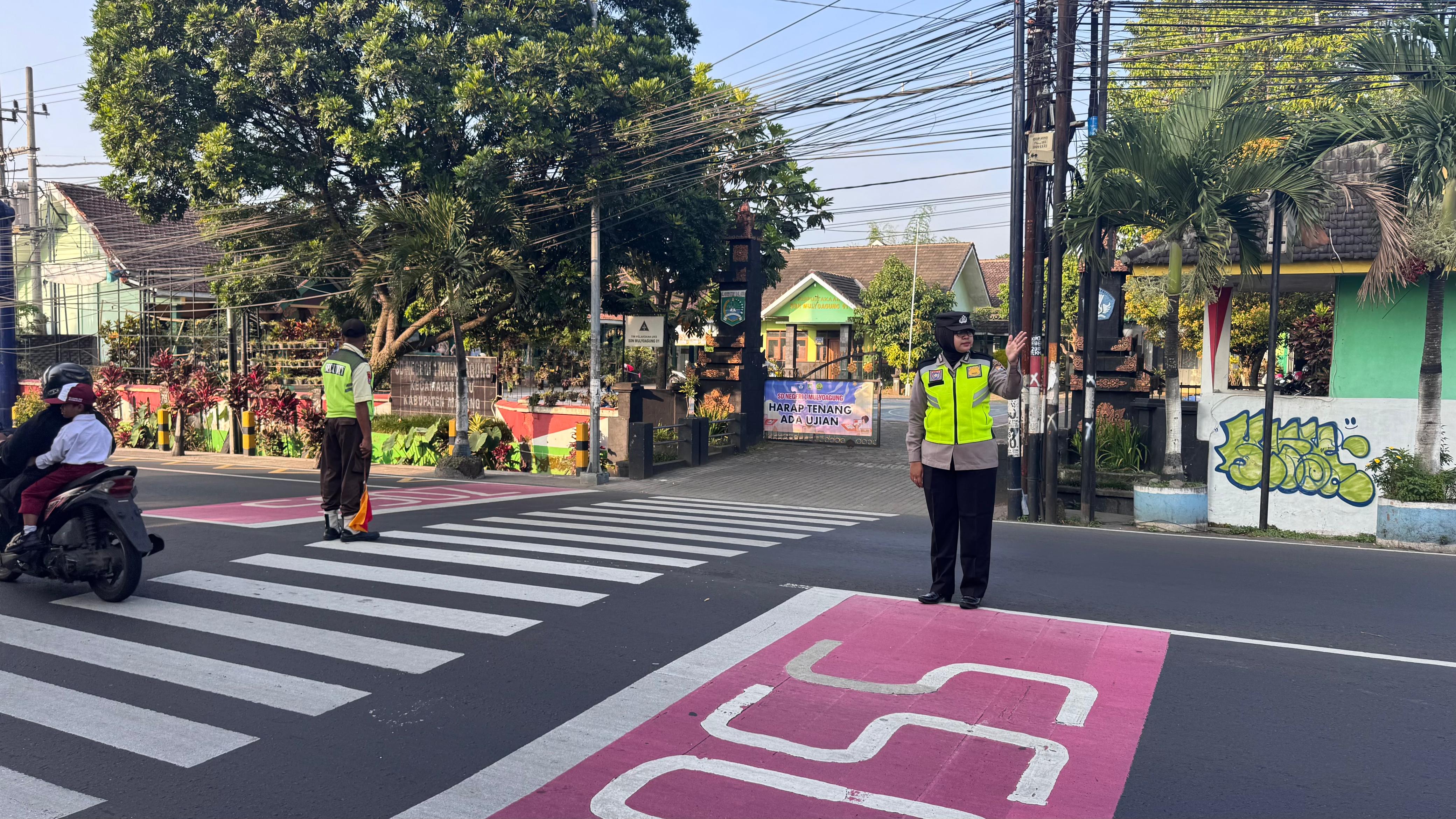Polisi Kawal Aktivitas Pagi Pelajar, Keselamatan Jadi Fokus Utama