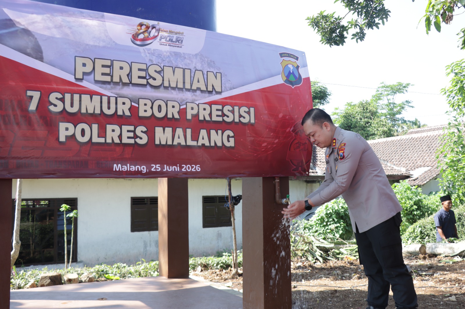 Polres Malang Bangun 7 Sumur Bor Jelang Hari Bhayangkara ke-80, Warga 7 Desa di 3 Kecamatan Kini Nikmati Air Bersih