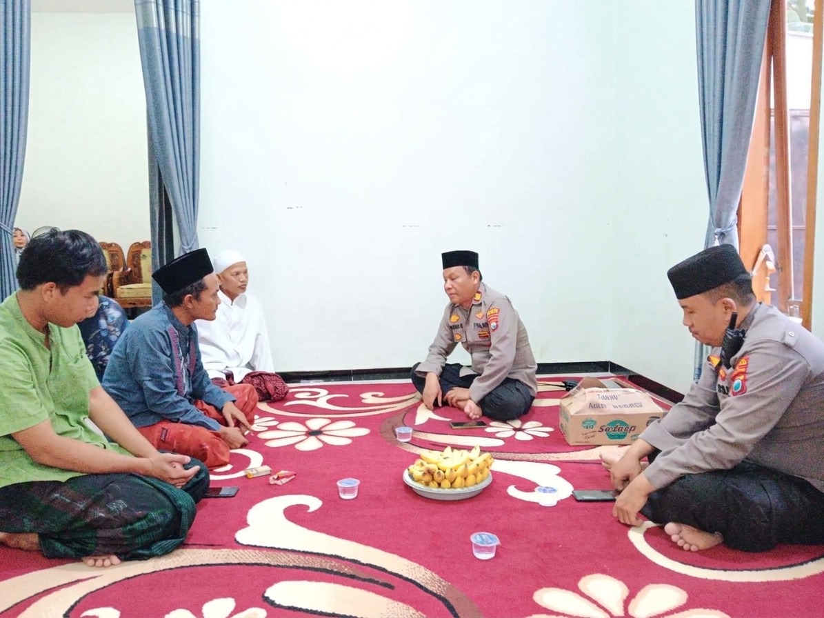 Polres Malang Sambangi 4 Keluarga Korban KM Virgo Transport 8