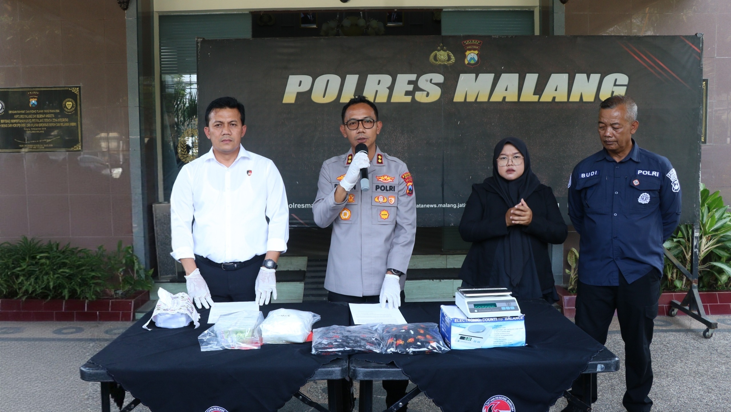 Polres Malang Gagalkan Peredaran 1,1 Kg Sabu dari Jakarta