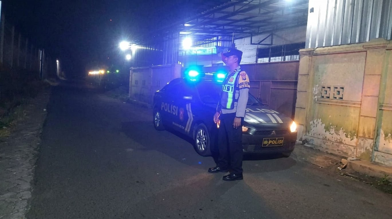 Malam Hari, Polisi Perketat Patroli Permukiman di Kabupaten Malang