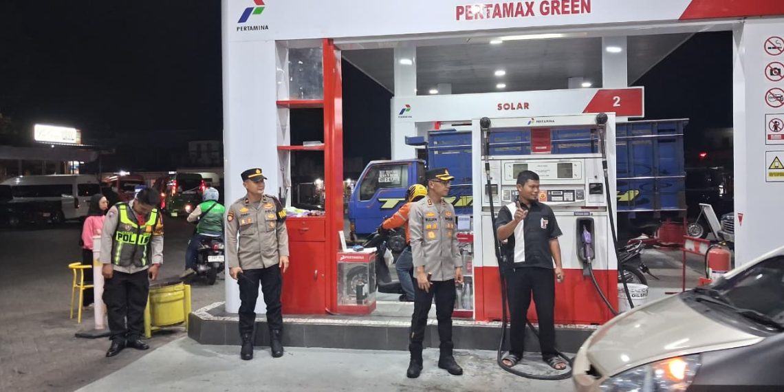Polres Malang Pantau SPBU, Pastikan Stok BBM Aman